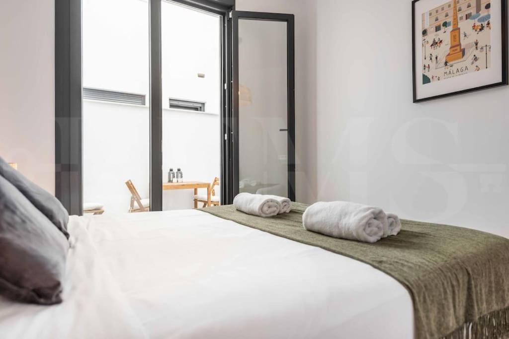 Fresh & Stylish Apartment With Parking By Rems Málaga Dış mekan fotoğraf